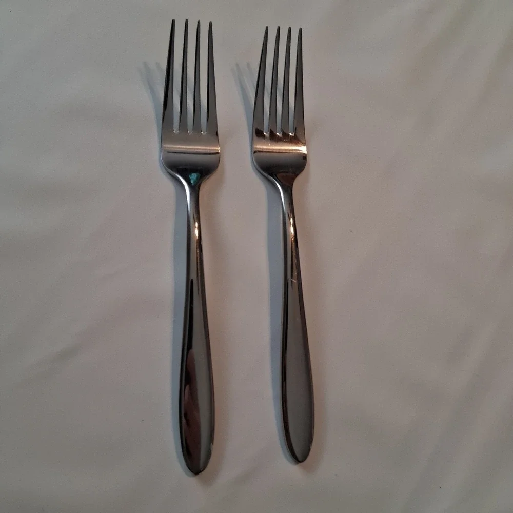 Oneida Dinner Forks Stainless‎ Flatware Glossy Heavyweight Set Of 2 89-213 8